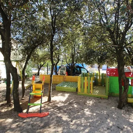 Mare-200 M From The Beach Apartament
